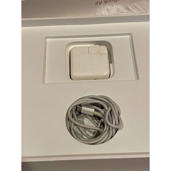 Apple MacBook Air 2020 Rose Gold - Picture 7 of 12